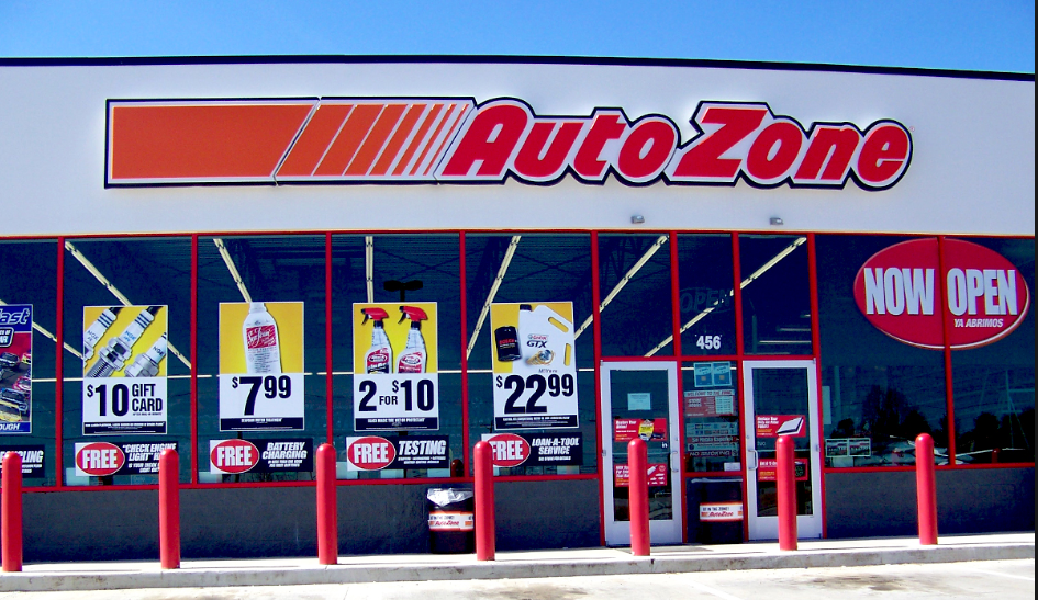 AutoZone store front