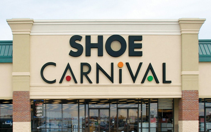 Shoe Carnival store entrance