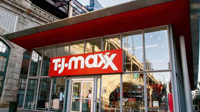TJ Maxx store entrance. Image obtained from Onenewspage.com